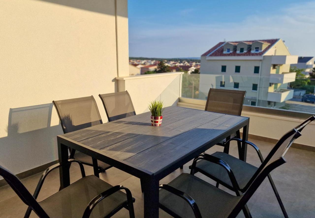 Villa Poseidon โนวาลยา ภายนอก รูปภาพ