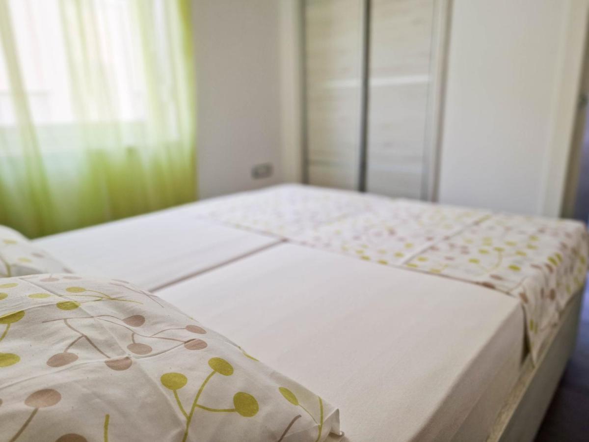 Villa Poseidon โนวาลยา ภายนอก รูปภาพ