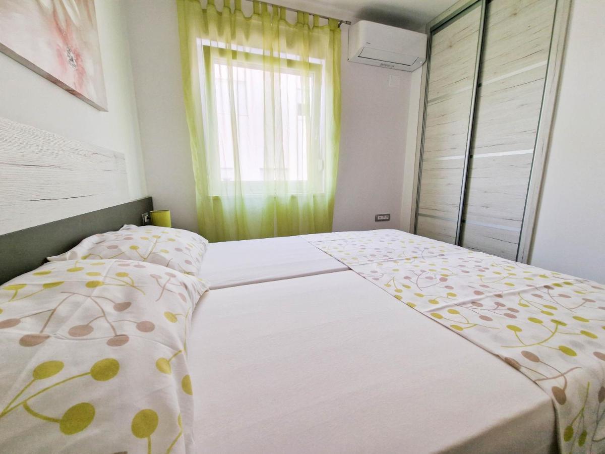 Villa Poseidon โนวาลยา ภายนอก รูปภาพ