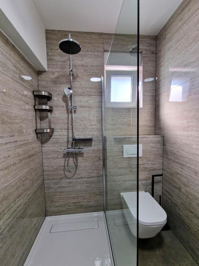 Villa Poseidon โนวาลยา ภายนอก รูปภาพ