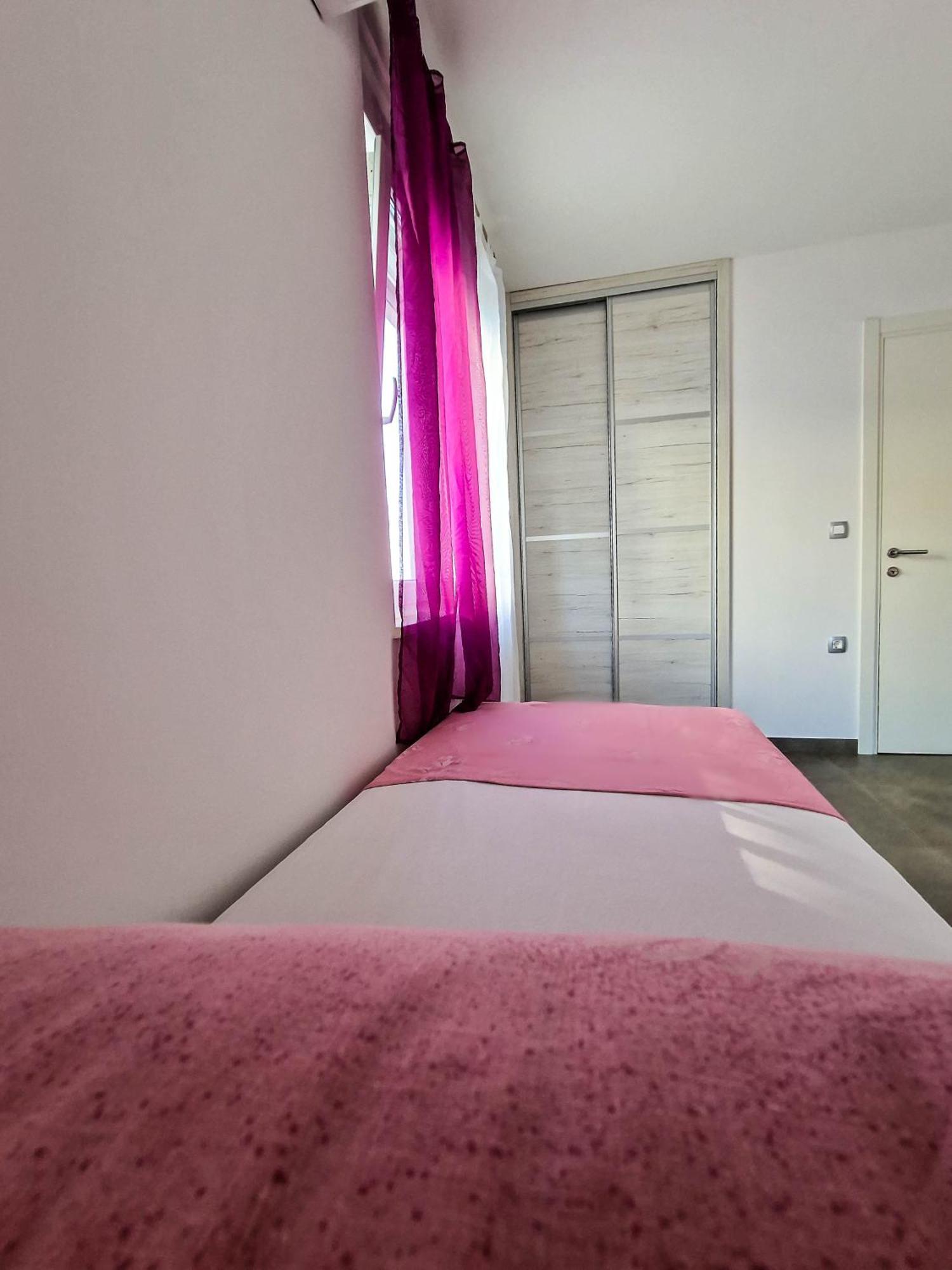 Villa Poseidon โนวาลยา ภายนอก รูปภาพ