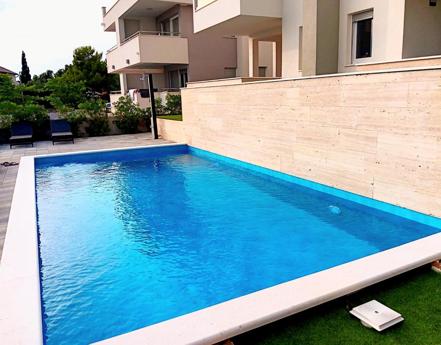 Villa Poseidon โนวาลยา ภายนอก รูปภาพ